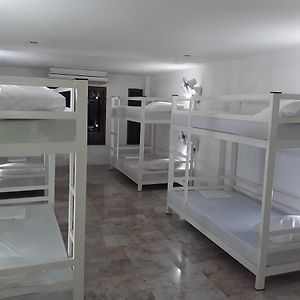 Dormitory Room Mixed